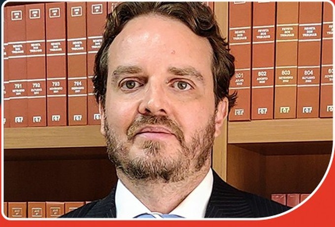 Dr. Alexandre Gir Gomes
