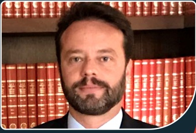 Dr. Carlos Alberto Vilela Sampaio