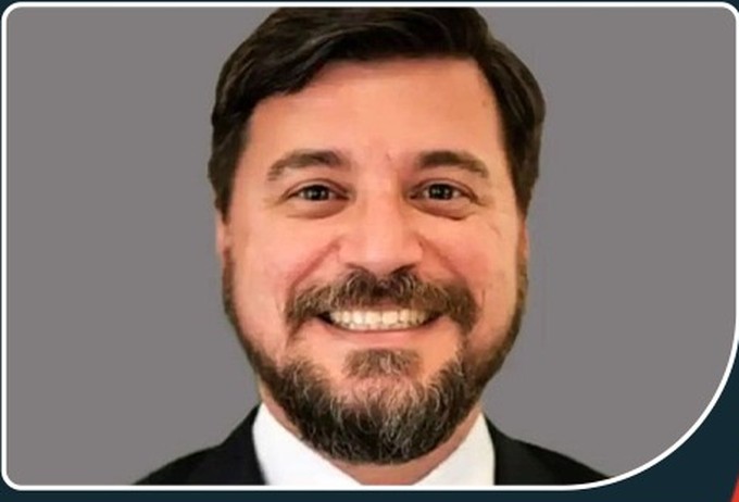 Dr. Gustavo Henrique Schneider Nunes